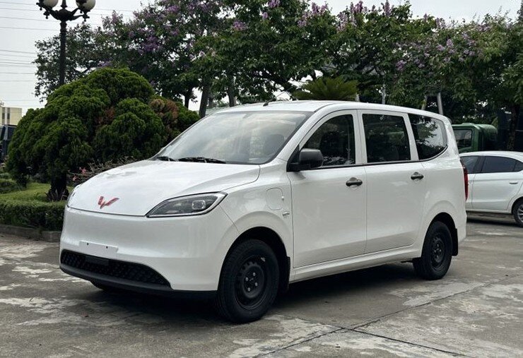 Nghịch lý ô tô Việt: Khi xe điện mini "vét" khách mua xe lần đầu của Sedan hạng B - 2