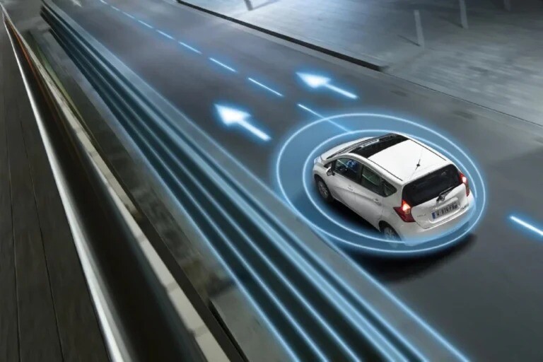 ADAS trên Toyota Yaris Cross hoạt động ra sao trong điều kiện Việt Nam? - 1
