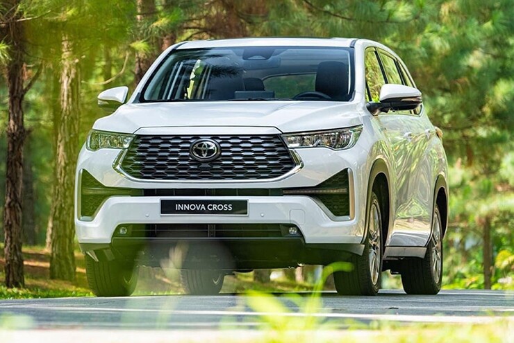 Người Việt ngày càng ưu tiên mua ô tô Toyota nhập khẩu - 1