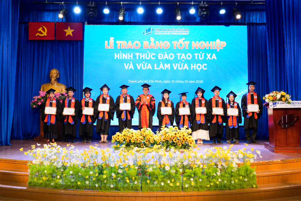 Trường Đại học Mở TP.HCM: 36 năm khẳng định chất lượng đào tạo, mở rộng cơ hội học tập cho mọi người - 3