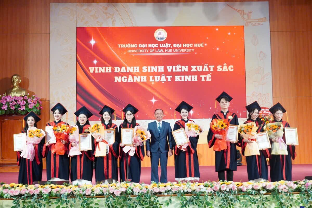 Từ Luật khoa đến Đại học Luật Huế: Hành trình kết nối, rộng mở tương lai - 2