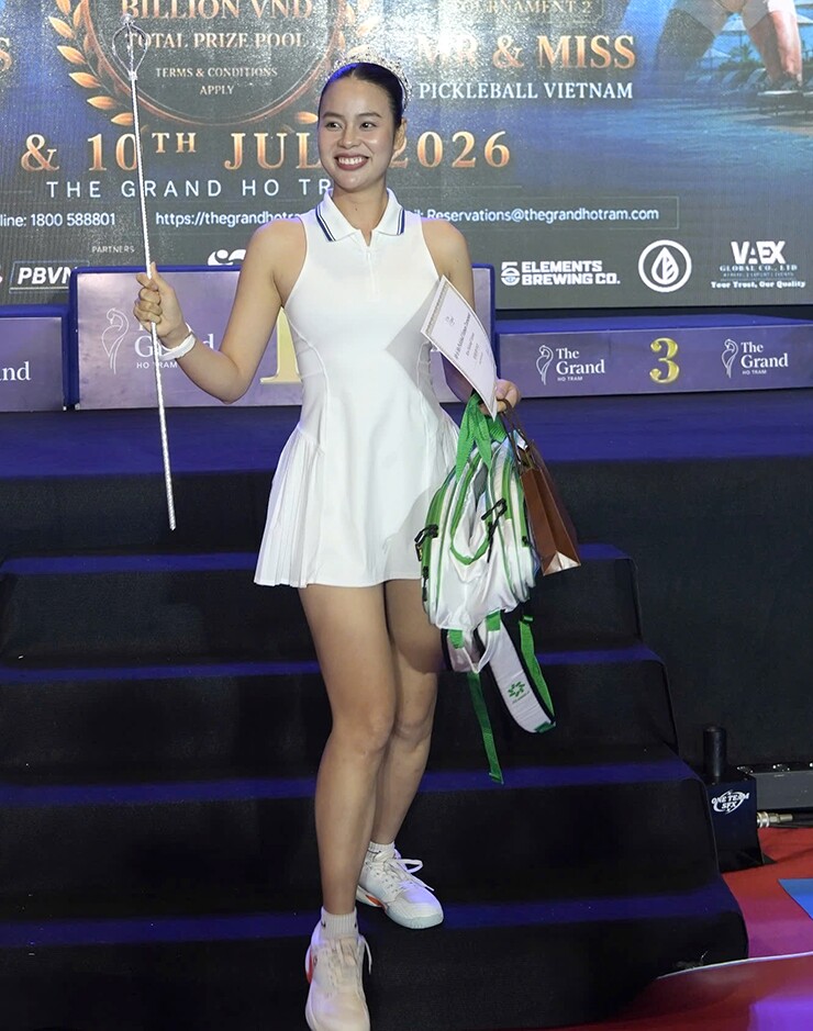 Hoa khôi pickleball Đặng Yến vô địch giải 400 triệu đồng, á hậu Ánh Vương được vinh danh - 4