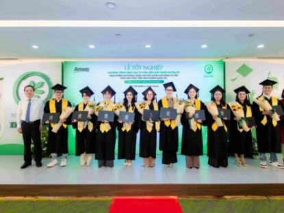 Thông tin doanh nghiệp - Gần 300 tư vấn viên sức khỏe Nutrilite được đào tạo bởi Viện Dinh dưỡng Quốc Gia