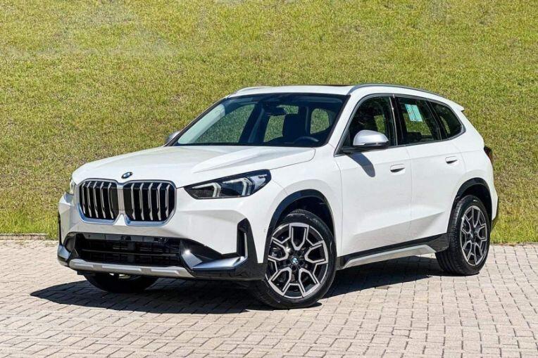 BMW X1 thế hệ mới được công bố giá bán gần 1,7 tỷ đồng - 1