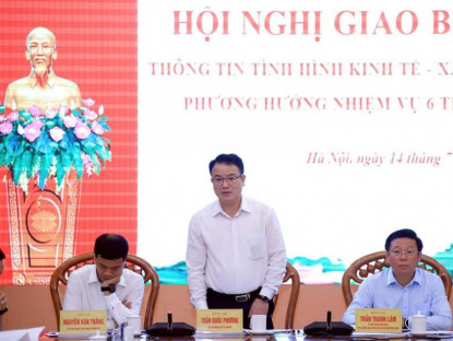 Tin Tức - GDP 6 tháng đầu năm tăng cao nhất trong 15 năm