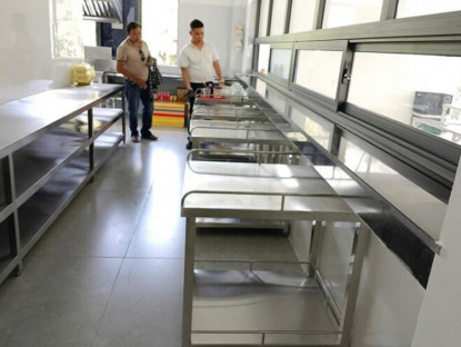 Thông tin doanh nghiệp - Xưởng inox Việt chinh phục hàng trăm bếp công nghiệp nhà hàng, khách sạn miền Nam