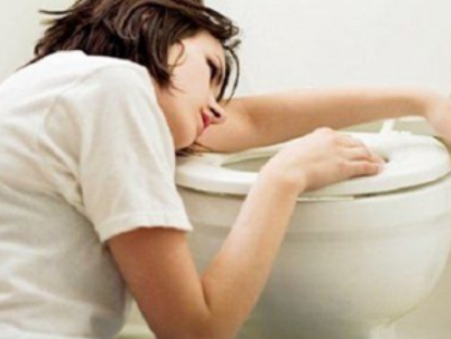 Thông tin doanh nghiệp - Đêm cứ đi tiểu 3-4 lần, tiểu són ướt quần xấu hổ - Coi chừng là do bệnh này!