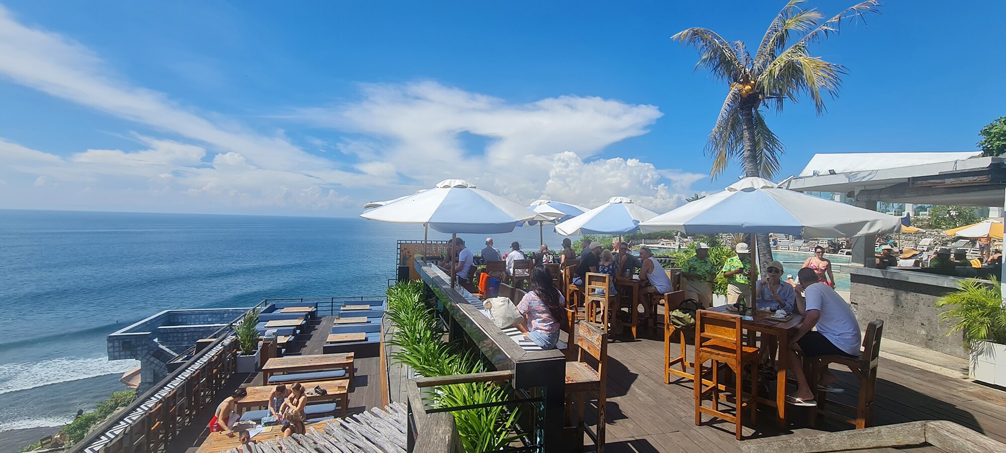 Lưng chừng trời biển Bali - 6