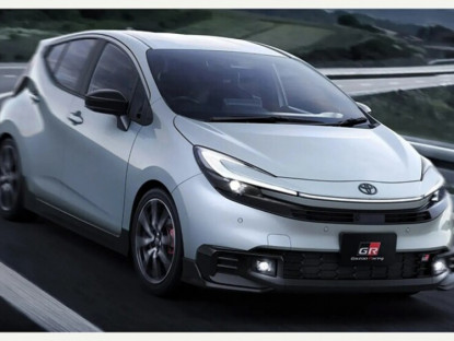 Giao thông - Toyota trình làng mẫu xe hiệu suất cao Aqua GR mới