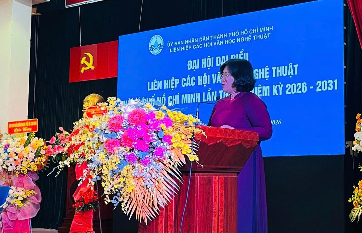 Xây dựng đội ngũ văn nghệ sĩ TP Hồ Chí Minh chuyên nghiệp, văn minh, hoạt động đúng tôn chỉ, mục đích - 1
