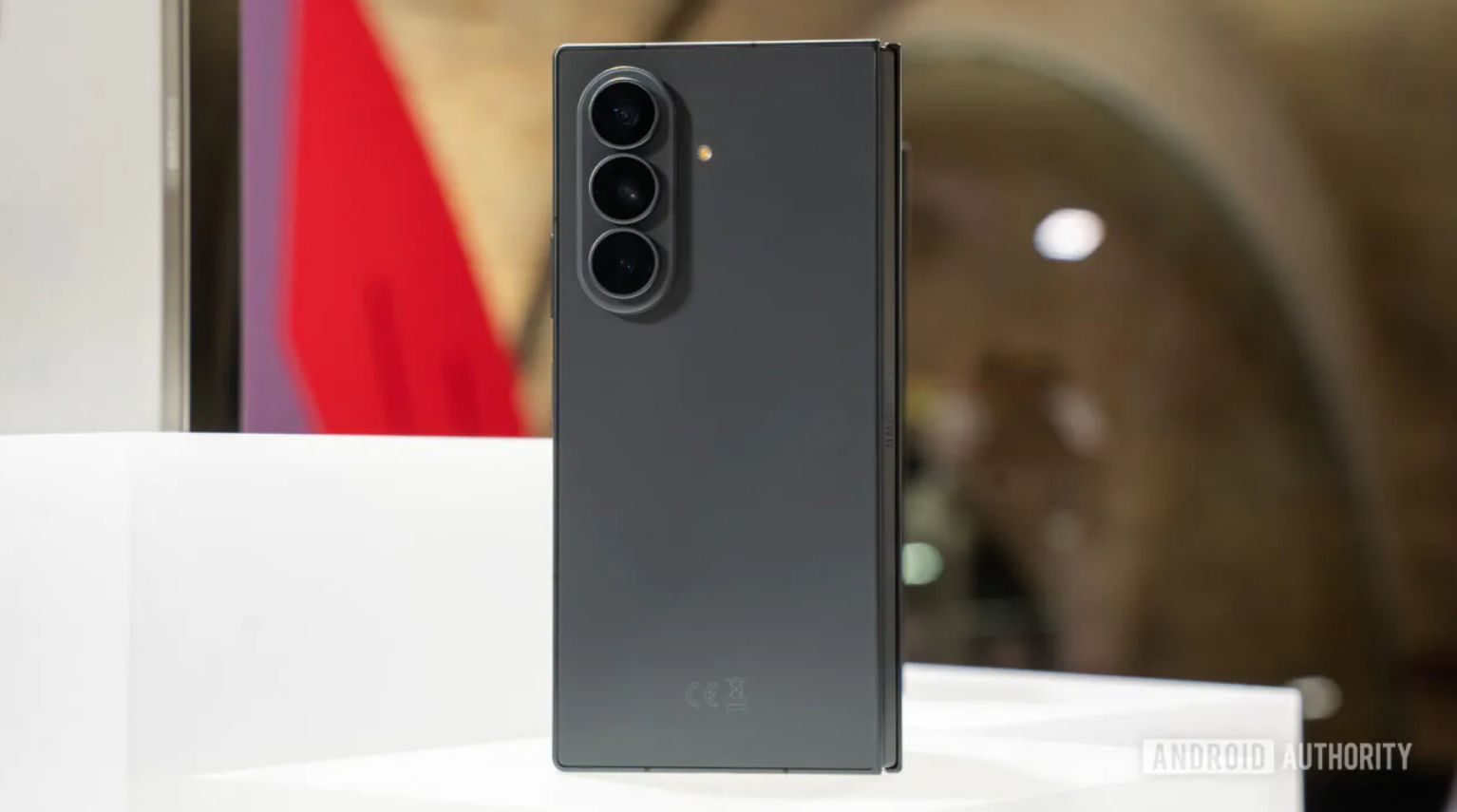 Galaxy Z Fold 8 Ultra ra mắt: Giá từ 52,99 triệu đồng, nâng cấp toàn diện - 4