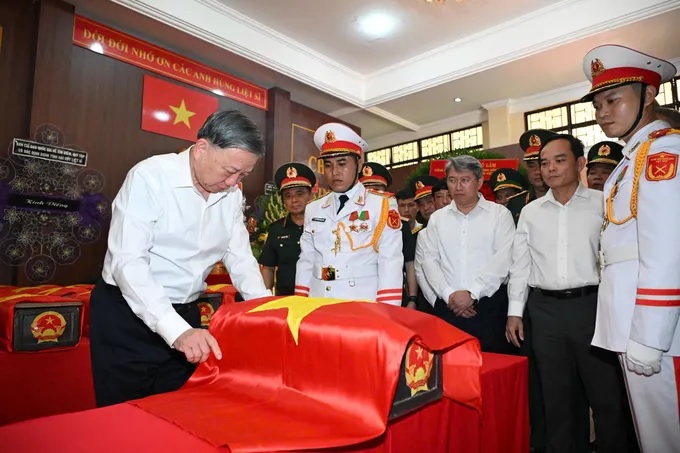 Chùm thơ kỷ niệm Ngày Thương binh - Liệt sĩ - 2