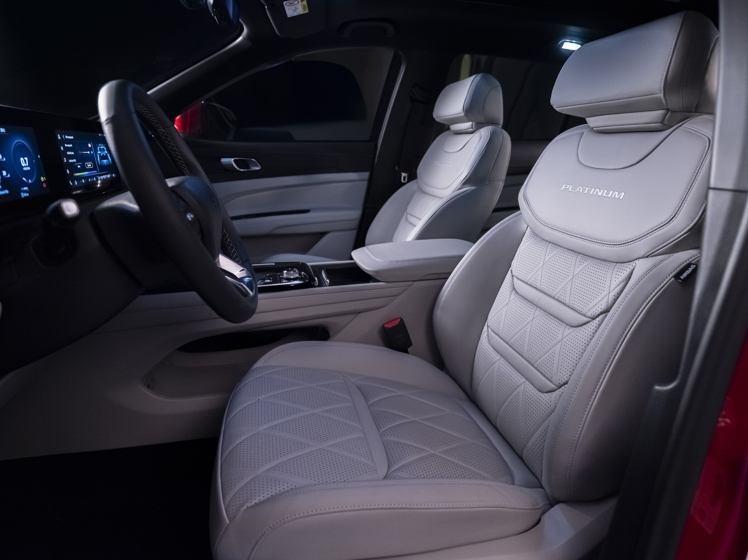 Ford Territory có thêm bản Platinum mới tại Việt Nam - 6
