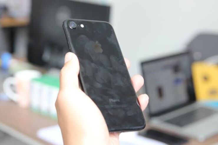 Những màu iPhone đẹp nhưng “đoản mệnh”, Apple chỉ sản xuất trong thời gian ngắn - 11