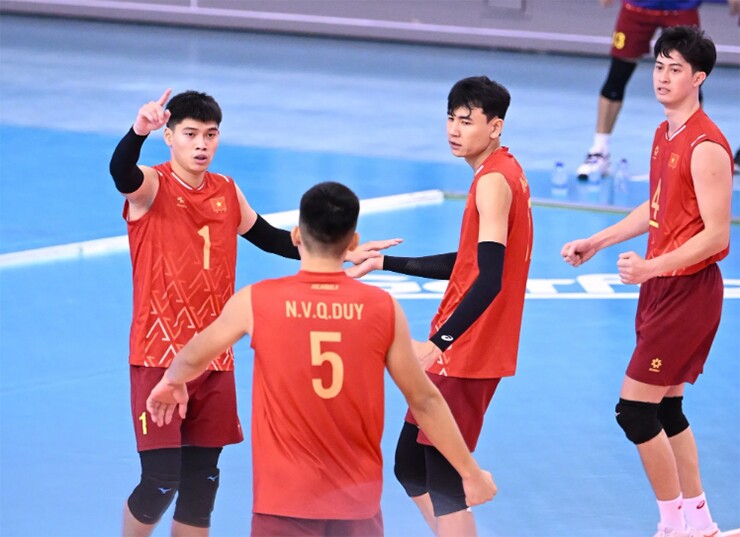 Ngọc Thuân cao 1m93 ghi “mưa điểm” giúp bóng chuyền Việt Nam làm nên lịch sử, giành vé dự giải châu lục - 1