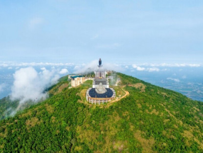 Thông tin doanh nghiệp - Nghệ sĩ Tuấn Gốm sẽ mang di sản gốm Phù Lãng lên đỉnh núi Bà Đen tại triển lãm kỷ lục