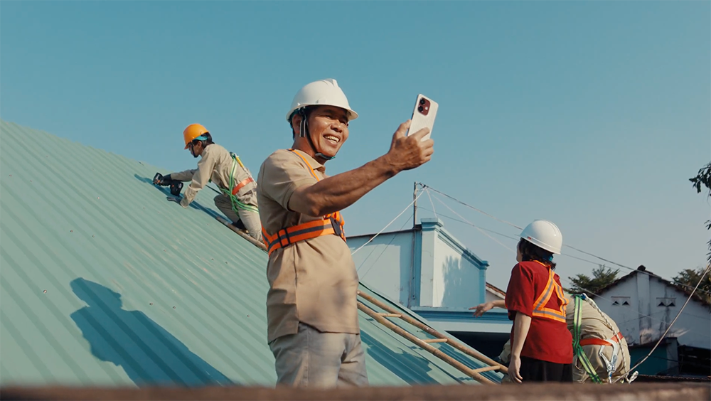 “Trợ lực cho đôi tay nỗ lực” - Thông điệp mới của Home Credit dành cho những người luôn cố gắng tiến về phía trước - 5