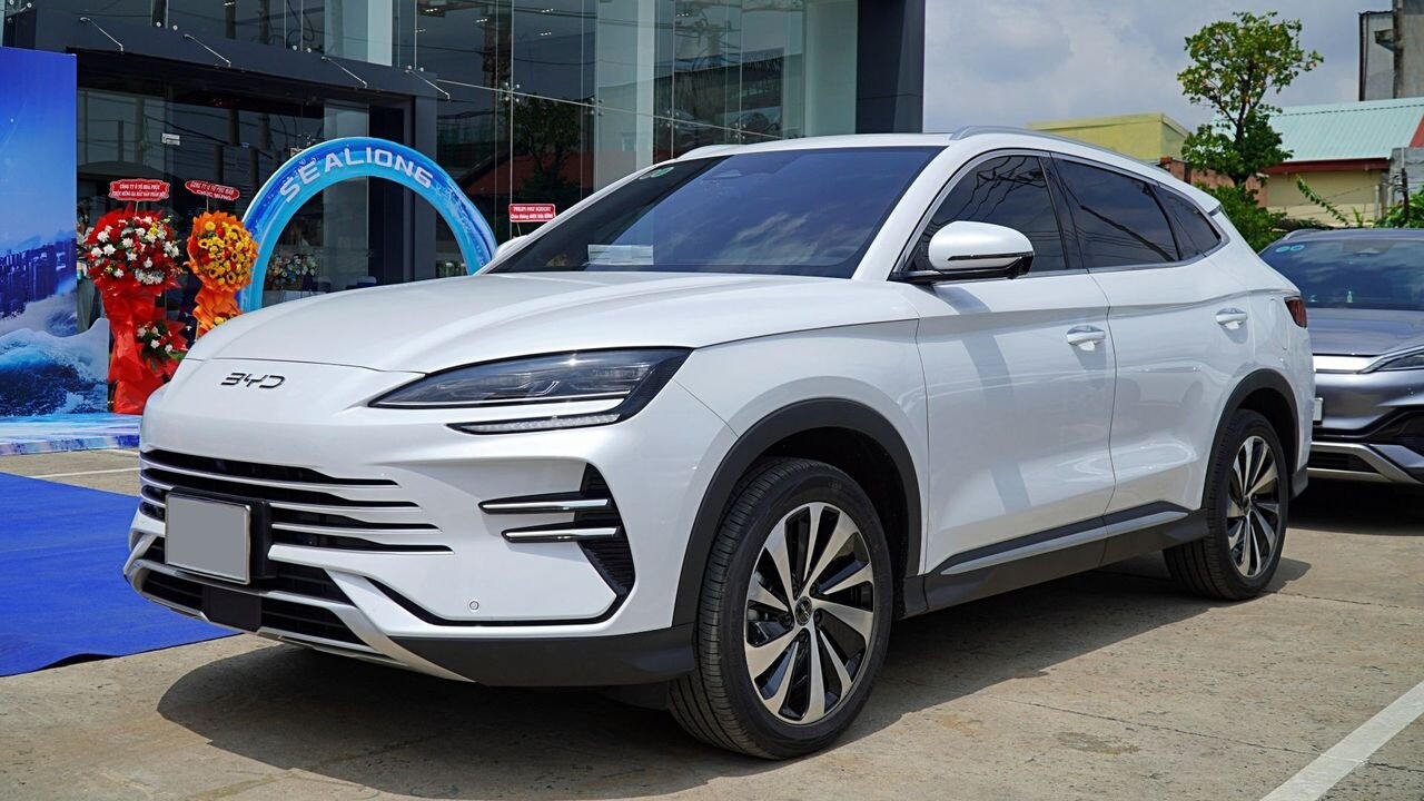 BYD Sealion 6: Thiết kế hiện đại, nội thất cao cấp, vận hành tiết kiệm - 7