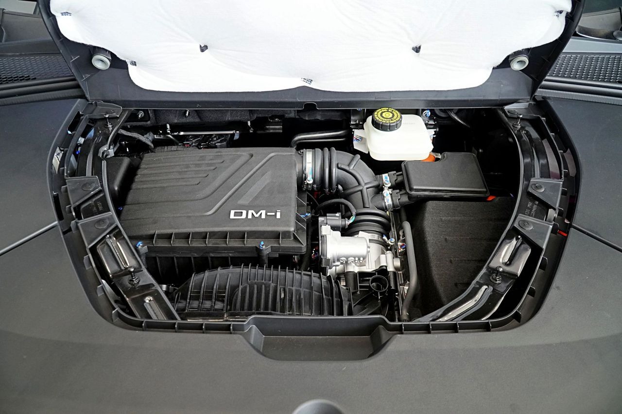 BYD Sealion 6: Thiết kế hiện đại, nội thất cao cấp, vận hành tiết kiệm - 5