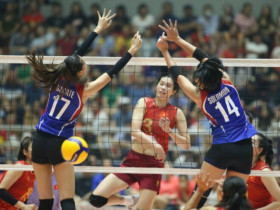 Trực tiếp bóng chuyền nữ Việt Nam - Philippines: Giằng co điểm số, Thanh Thúy tỏa sáng (SEA V.Cup)