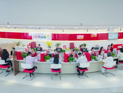 Thông tin doanh nghiệp - HDBank gia nhập nhóm ngân hàng triệu tỷ, lợi nhuận vượt 13.200 tỷ đồng, vị thế mới trên thị trường vốn quốc tế