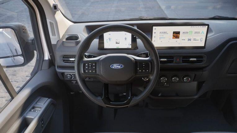 Ford Transit EV lộ diện hình ảnh đầu tiên - 5