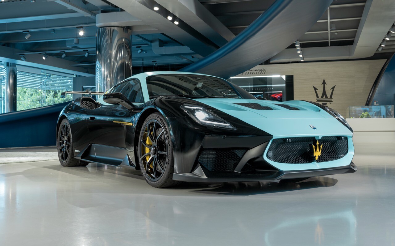 Maserati hồi sinh mẫu siêu xe MC12 từ GT2 Stradale Fuoriserie - 1
