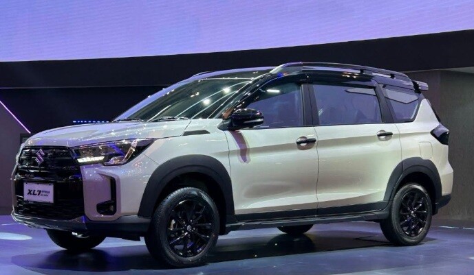 Suzuki XL7 bản nâng cấp lộ diện - 1