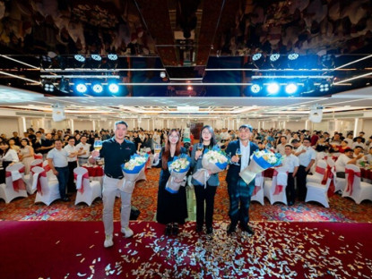 Thông tin doanh nghiệp - Gala Dinner 2026: Việt Nam Solar và 350 đối tác cập nhật xu hướng mới từ nghị định 243/2026/NĐ-CP