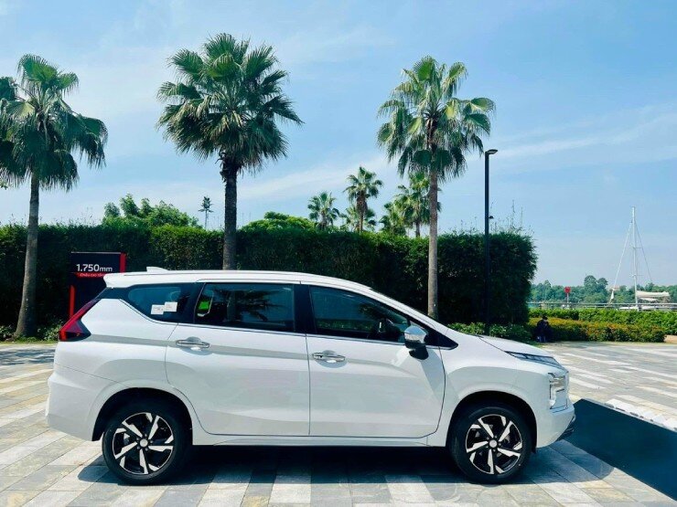 Chạy phố hàng ngày, cuối tuần về quê: Đâu là mẫu MPV phù hợp nhất? - 2