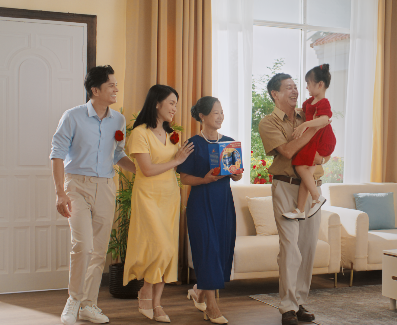 Vu Lan: Lòng biết ơn cha mẹ bắt đầu từ sự thấu hiểu - 1
