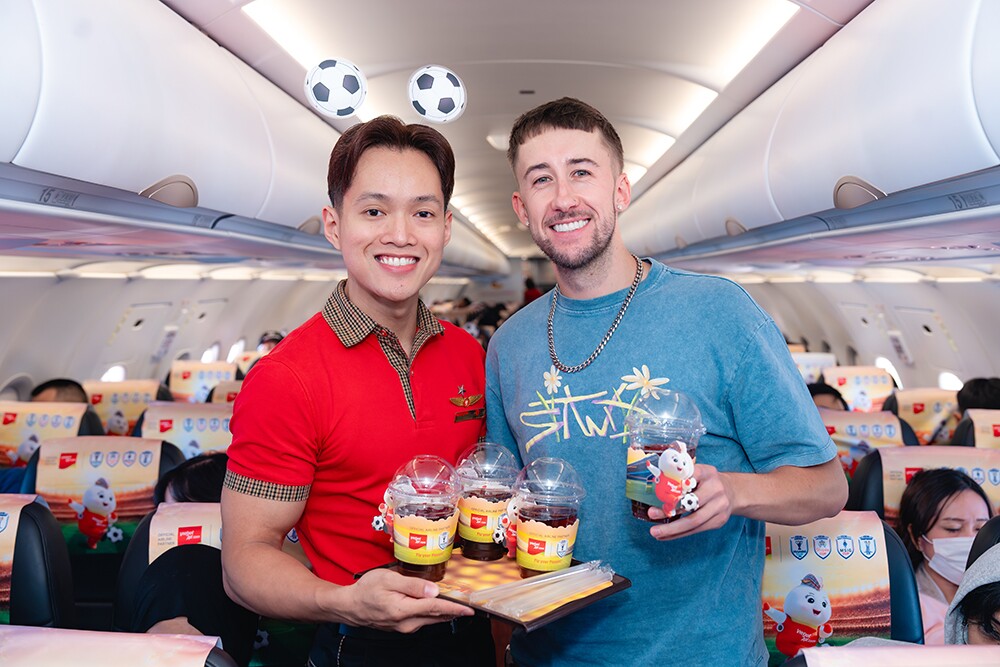 Vietjet khuấy động hành trình đến Indonesia bằng chuỗi hoạt động “tiếp lửa” đội tuyển Việt Nam - 6