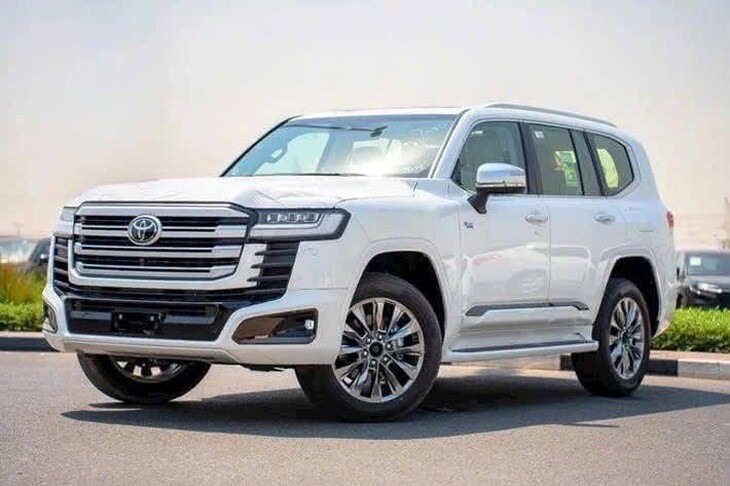 Toyota Land Cruiser HEV bắt đầu nhận cọc, lộ thời gian ra mắt tại Việt Nam - 2