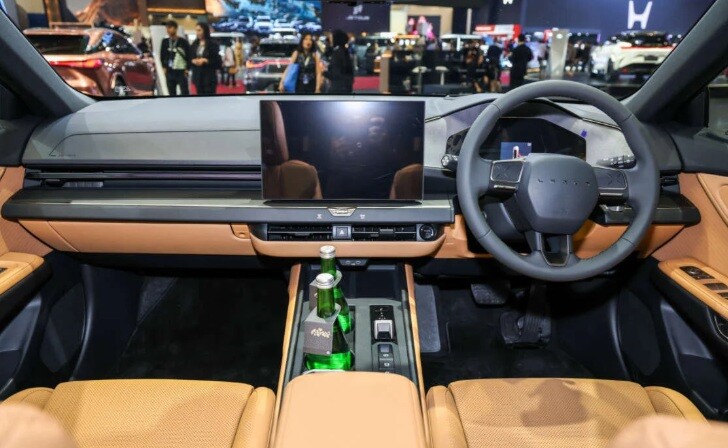 Lexus trình làng mẫu xe xe ES thế hệ mới và thêm bản thuần điện - 4
