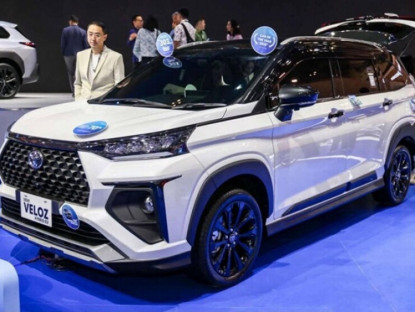 Giao thông - Toyota Veloz Hybrid trình làng, giá quy đổi từ khoảng 500 triệu đồng