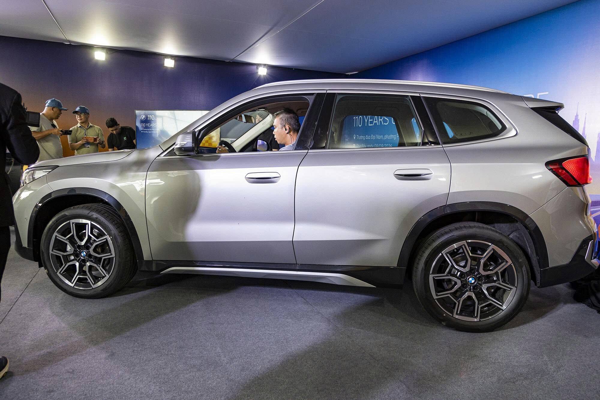 BMW X1 công bố giá bán gần 1,7 tỷ đồng tại VIệt Nam - 2
