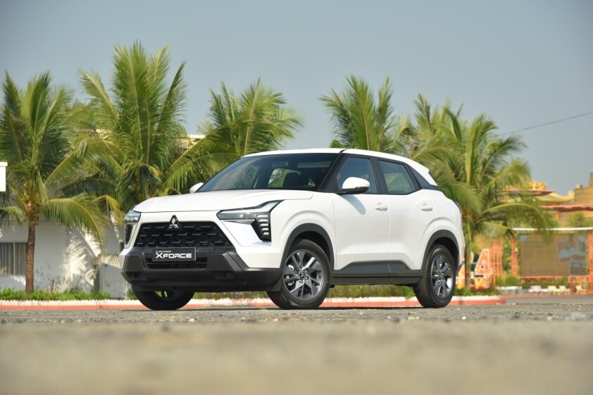 Mitsubishi Xforce giảm giá 72 triệu đồng vì được hỗ trợ lệ phí trước bạ - 1