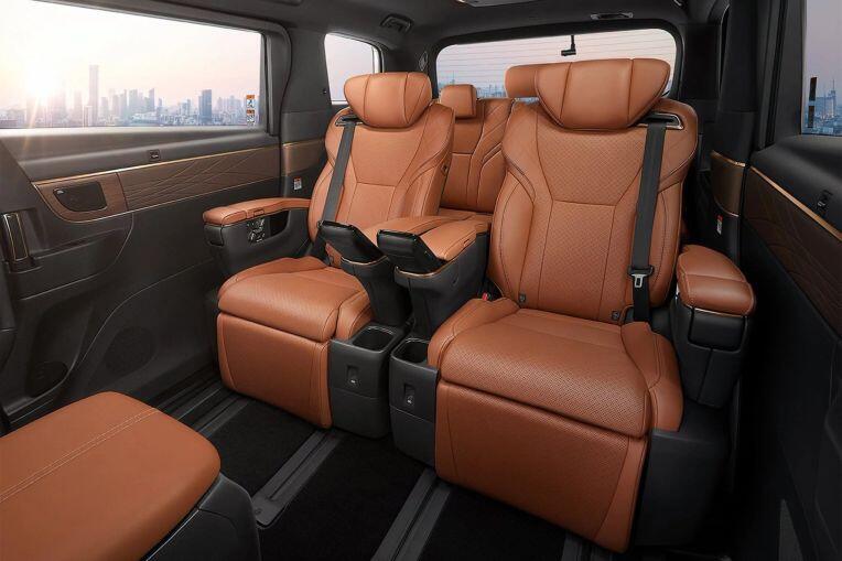 Toyota Alphard HEV có mặt tại thị trường Đông Nam Á, sớm về Việt Nam - 3