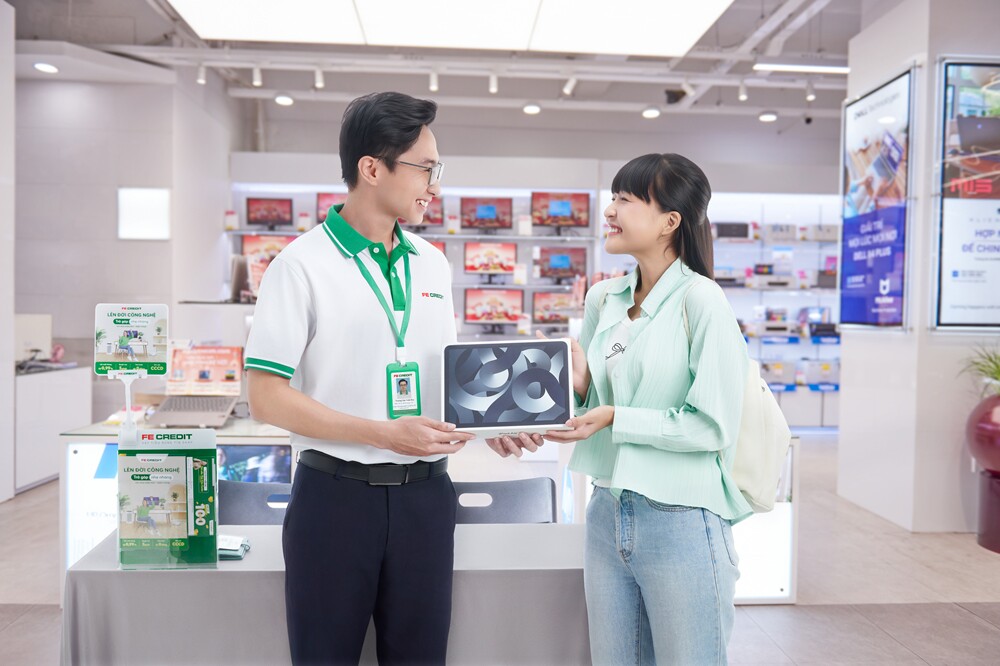Năm thứ 3 liên tiếp, FE CREDIT giữ vị trí dẫn đầu “Top 5 Công ty Tài chính tiêu dùng uy tín 2026” - 2