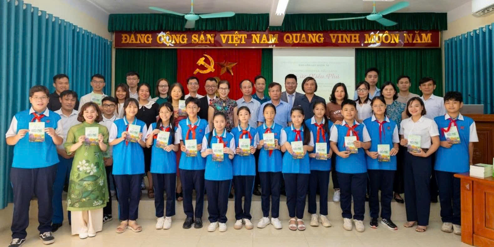 “THCS Kiều Phú trường xưa”: Giữ miền ký ức giữa bước chuyển thời gian - 3