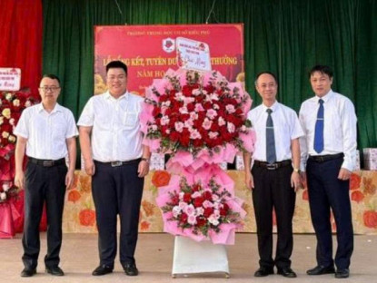 Bạn đọc - “THCS Kiều Phú trường xưa”: Giữ miền ký ức giữa bước chuyển thời gian