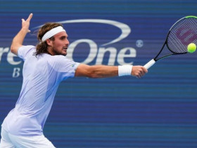 Hấp dẫn tennis Cincinnati Open: Tsitsipas chật vật đi tiếp, Dimitrov thua ngược đáng tiếc