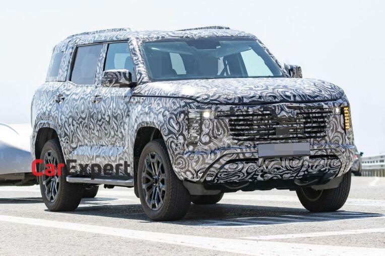 Mitsubishi Pajero thế hệ mới có gì đặc biệt? - 2