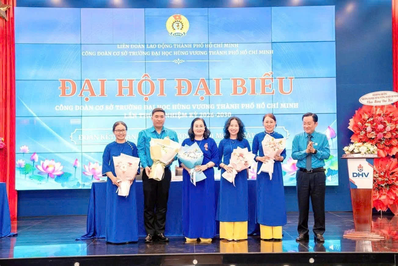 Đại học Hùng Vương TP.HCM: Đẩy mạnh chuyển đổi số, ứng dụng AI được ưu tiên - 7