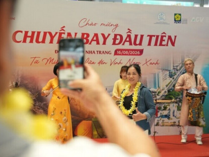 Thông tin doanh nghiệp - Sun PhuQuoc Airways khai trương đường bay Nha Trang - Đồng Hới và Hà Nội - Đồng Hới, ưu đãi 30% giá vé cho nhóm từ 2 khách