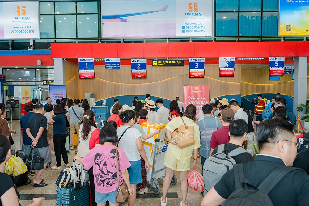 Sun PhuQuoc Airways khai trương đường bay Nha Trang - Đồng Hới và Hà Nội - Đồng Hới, ưu đãi 30% giá vé cho nhóm từ 2 khách - 2