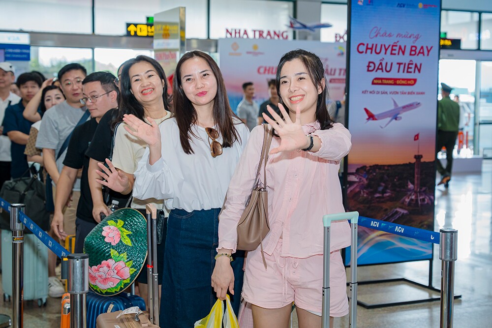 Sun PhuQuoc Airways khai trương đường bay Nha Trang - Đồng Hới và Hà Nội - Đồng Hới, ưu đãi 30% giá vé cho nhóm từ 2 khách - 3