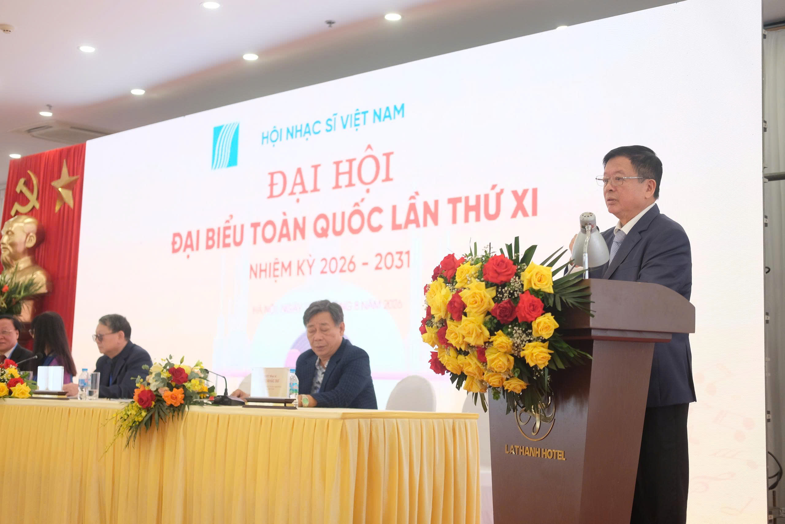Thiếu tướng, nhạc sĩ Nguyễn Đức Trịnh đắc cử Chủ tịch Hội Nhạc sĩ Việt Nam nhiệm kỳ XI - 5