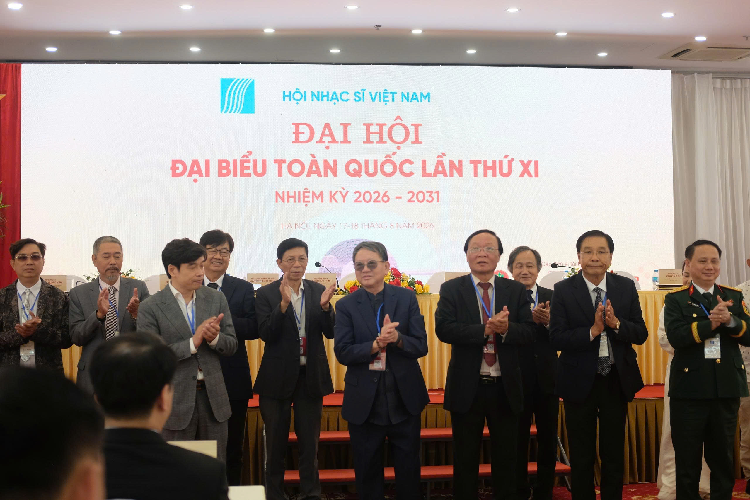 Thiếu tướng, nhạc sĩ Nguyễn Đức Trịnh đắc cử Chủ tịch Hội Nhạc sĩ Việt Nam nhiệm kỳ XI - 8