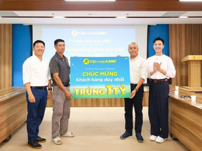 Thông tin doanh nghiệp - Bỏ ra chưa đến 9 triệu mua tivi xem bóng đá, khách hàng bất ngờ khi được nhận 1 tỷ đồng tiền mặt từ Điện máy Xanh